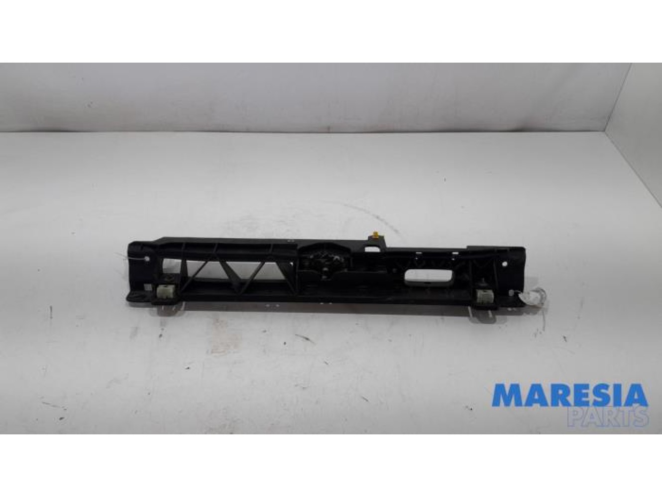 Citroen - C4 Grand Picasso - Lock plate