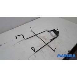 Peugeot - Expert - Ophangmechaniek reservewiel