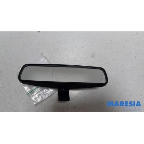 Renault - Clio - Rear view mirror