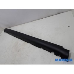 Citroen - C5 - Marche-pied (list de couverture) droite