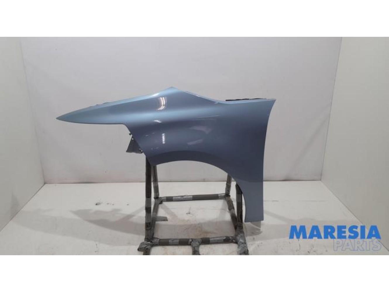 Citroen - C4 Grand Picasso - Front wing, left