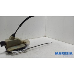 Citroen - C4 - Door lock mechanism 4-door, front left