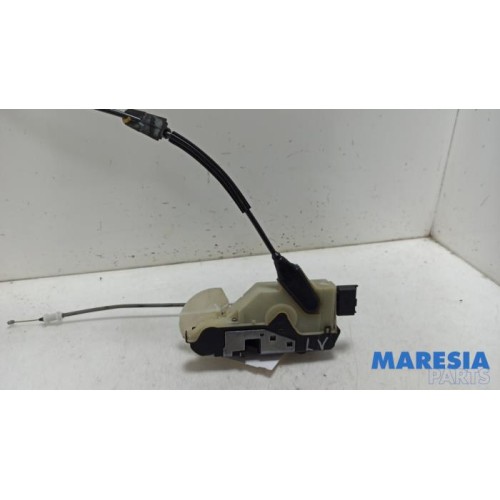 Citroen - C4 - Door lock mechanism 4-door, front left