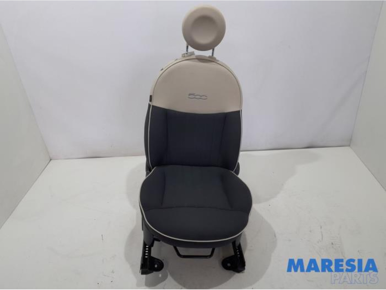 Fiat - 500 - Seat, right