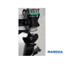 Citroen - C4 - Front seatbelt, right