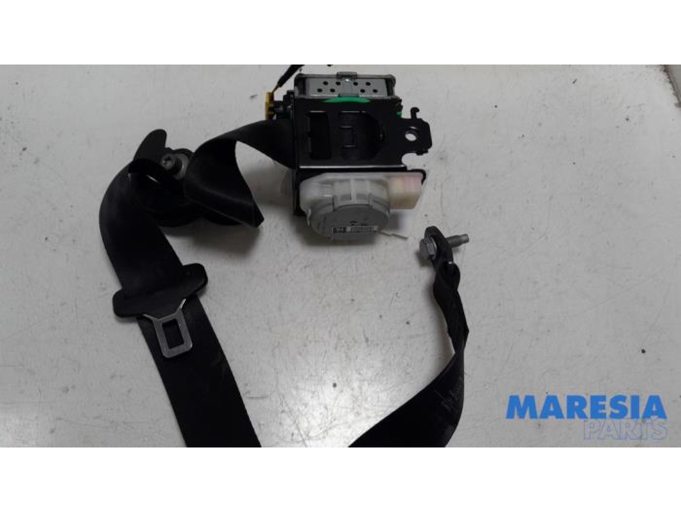 Citroen - C4 - Front seatbelt, left