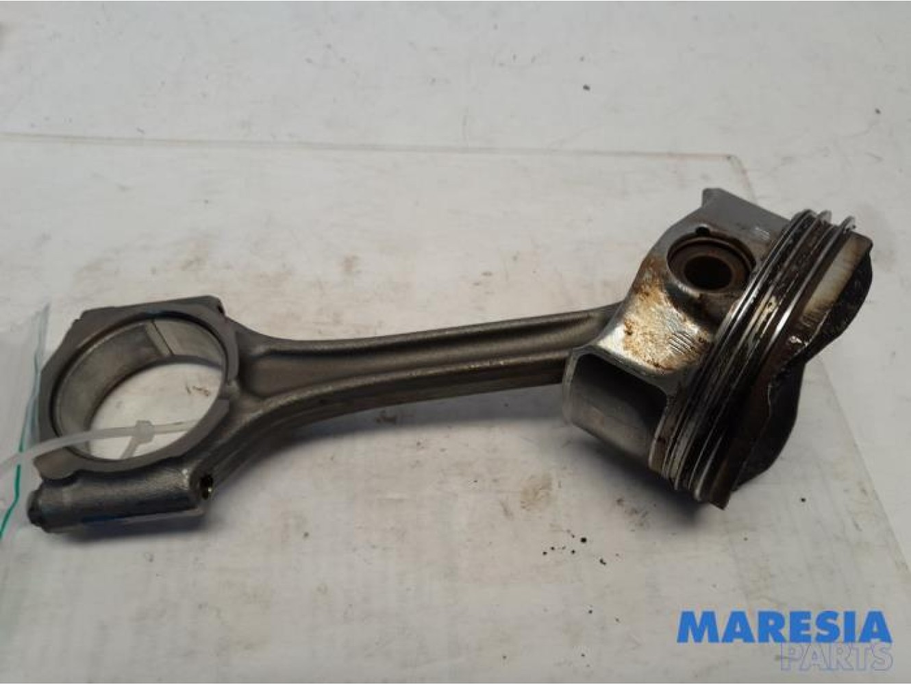 Peugeot - 208 - Connecting rod