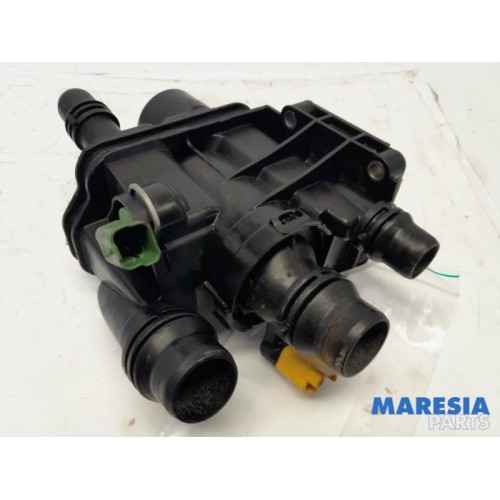 Peugeot - 208 - Thermostat housing