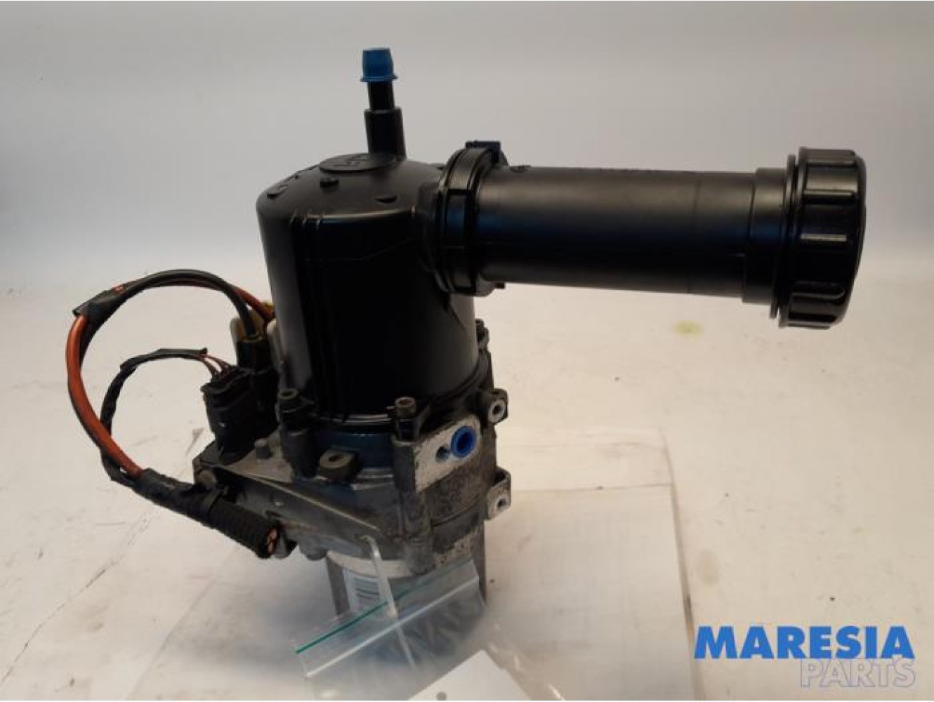 Citroen - C4 - Power steering pump
