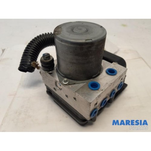 Citroen - C4 - ABS pump