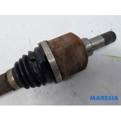 Citroen - C4 - Aandrijfas links-voor