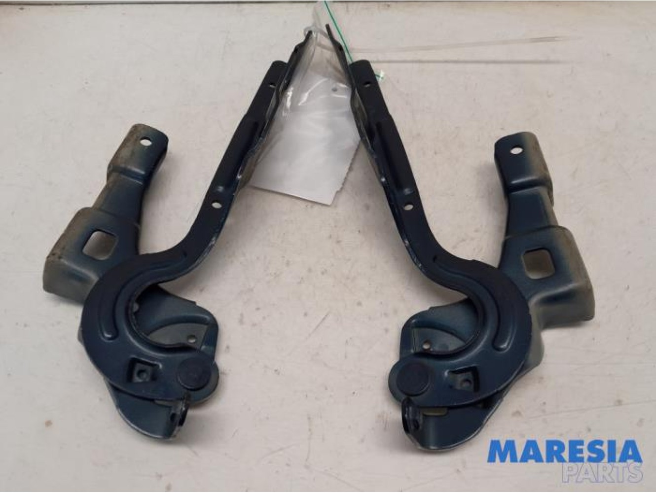 Citroen - C4 - Bonnet Hinge