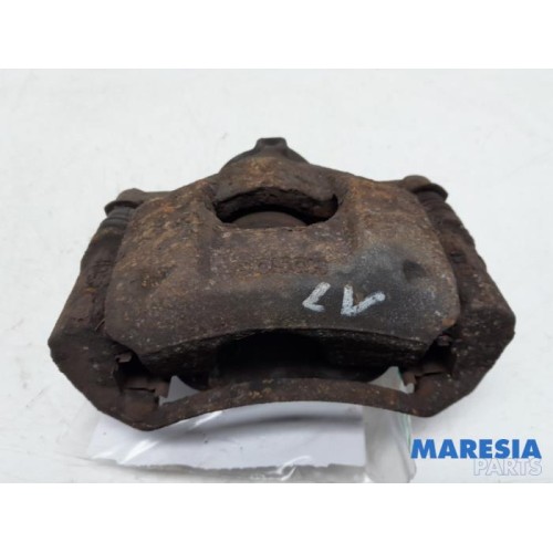 Peugeot - 107 - Front brake calliper, left