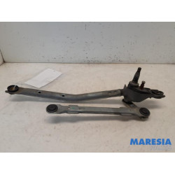Peugeot - 107 - Wiper mechanism