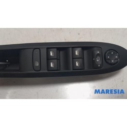 Citroen - C4 - Multi-functional window switch