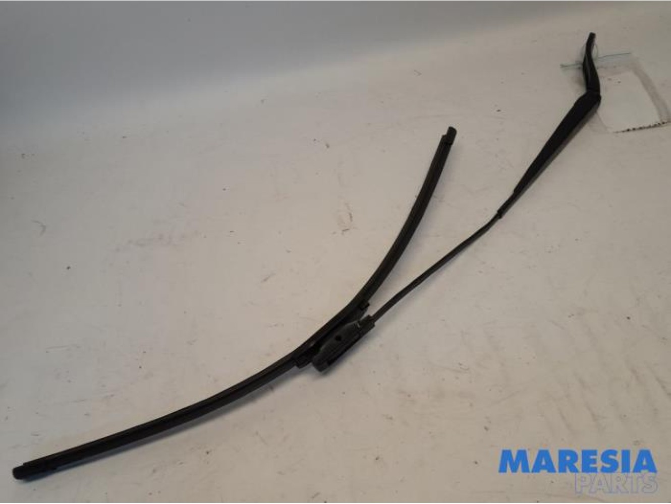 Peugeot - Expert - Front wiper arm
