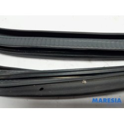 Peugeot - Expert - Joint caoutchouc porte coulissante droite