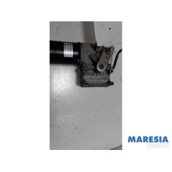 Citroen - C4 - Front wiper motor