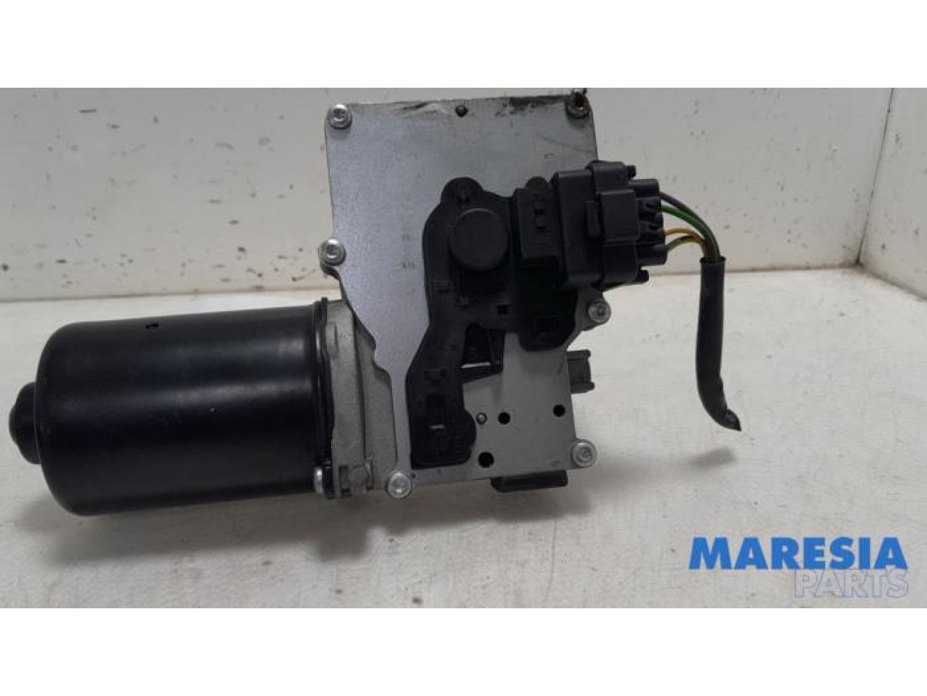 Citroen - C4 - Front wiper motor