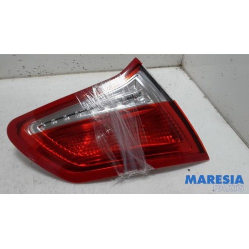 Citroen - C4 - Taillight, left