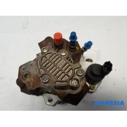 Peugeot - 206 - Brandstofpomp Mechanisch