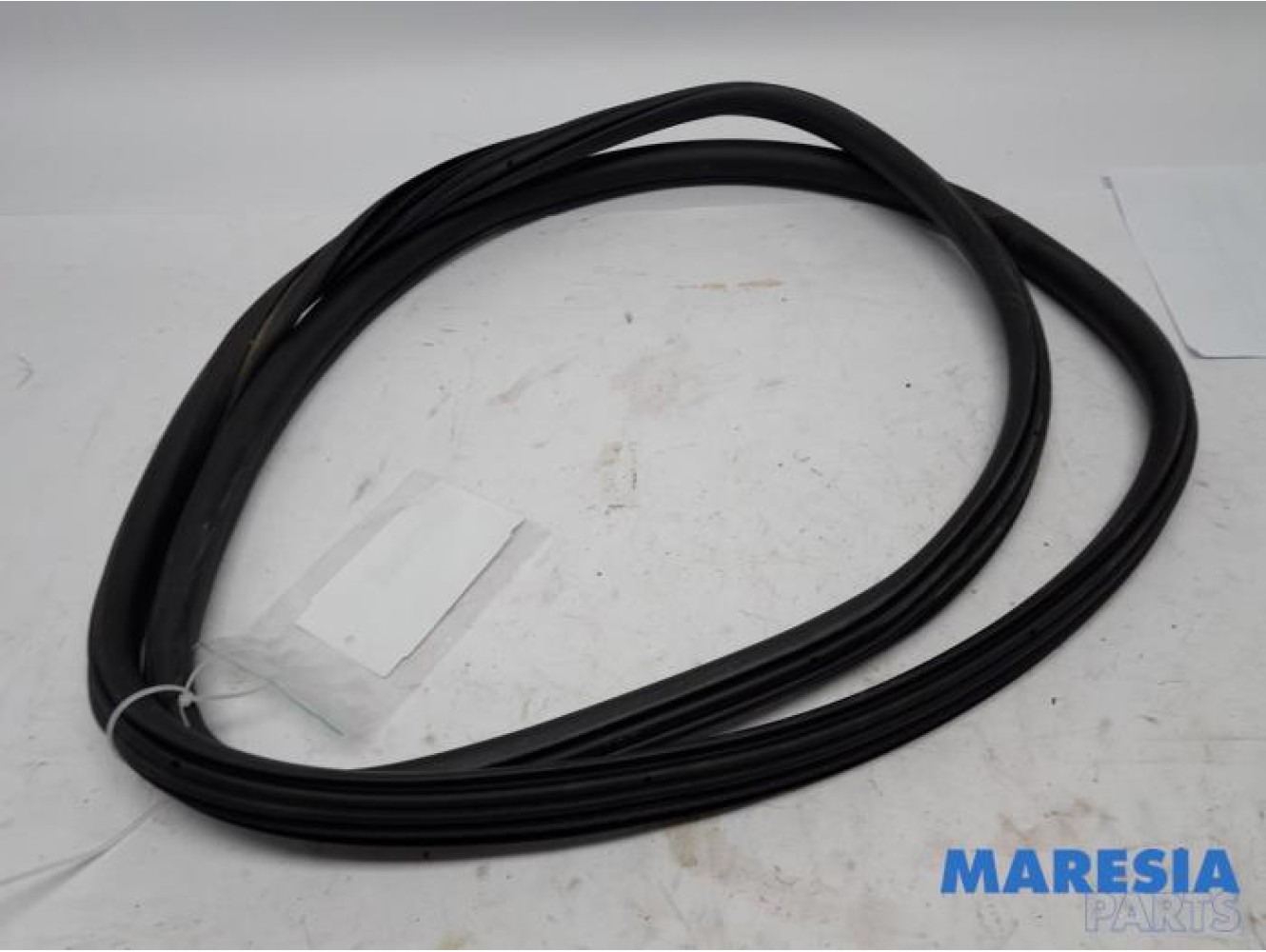 Citroen - C4 - Front door seal 4-door, right