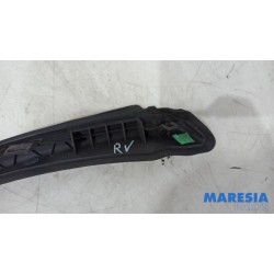 Citroen - C4 - Frontscreen frame