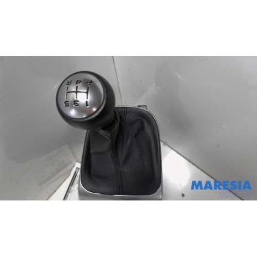 Citroen - C4 - Versnellingspook