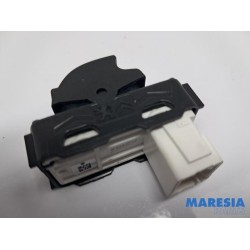 Peugeot - Expert - Electric window switch