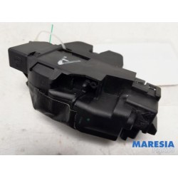 Peugeot - Expert - Tailgate lock mechanism