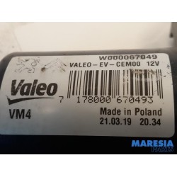 Peugeot - Expert - Front wiper motor