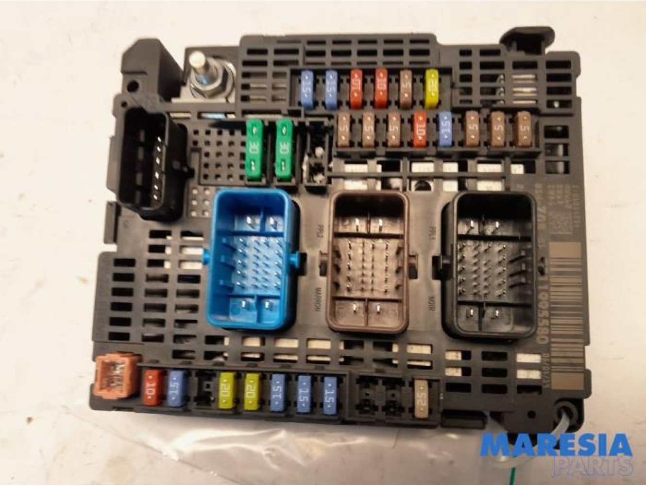 Peugeot - Expert - Fuse box