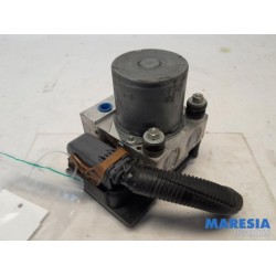 Peugeot - 3008 - ABS Pumpe