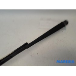 Peugeot - 3008 - Front wiper arm