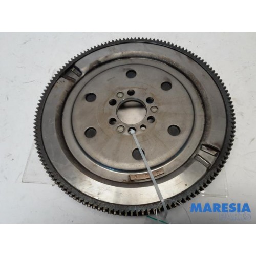 Renault - Clio - Flywheel