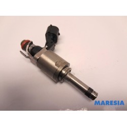Renault - Clio - Injector (petrol injection)