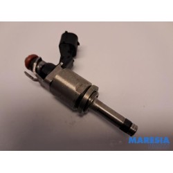 Renault - Clio - Injector (petrol injection)