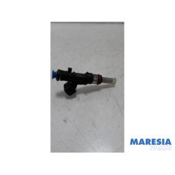 Renault - Grand Scenic - Injector (petrol injection)