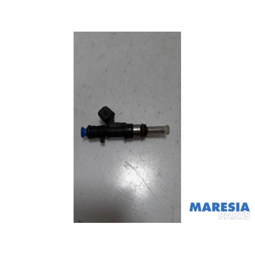 Renault - Grand Scenic - Injector (petrol injection)