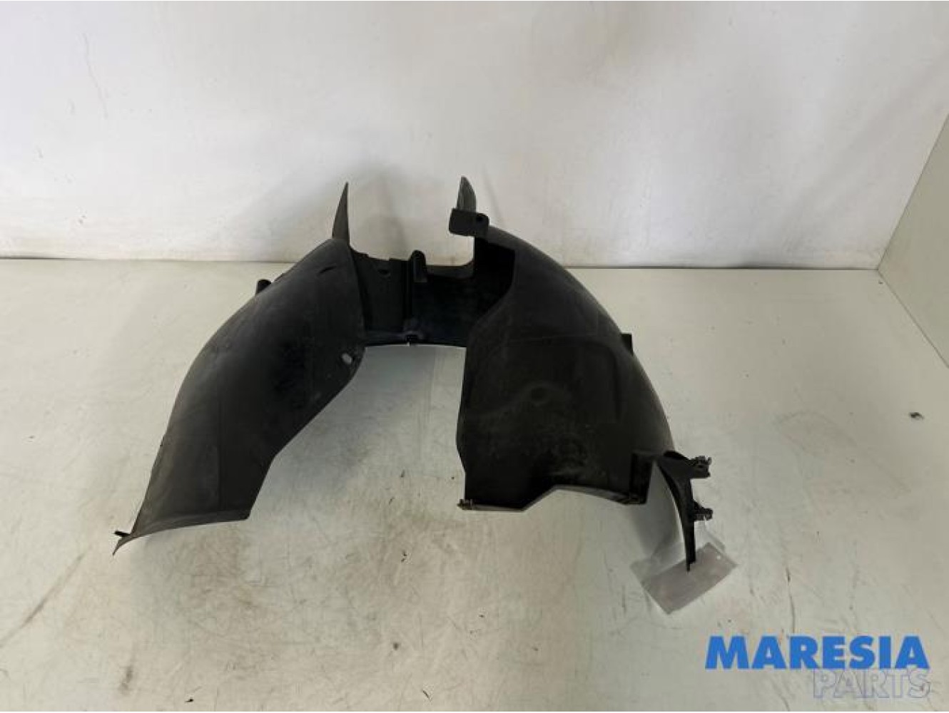 Peugeot - 3008 - Wheel arch liner