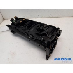 Renault - Grand Scenic - Intake manifold