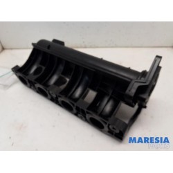 Renault - Grand Scenic - Intake manifold