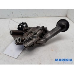 Renault - Kangoo - Oil pump
