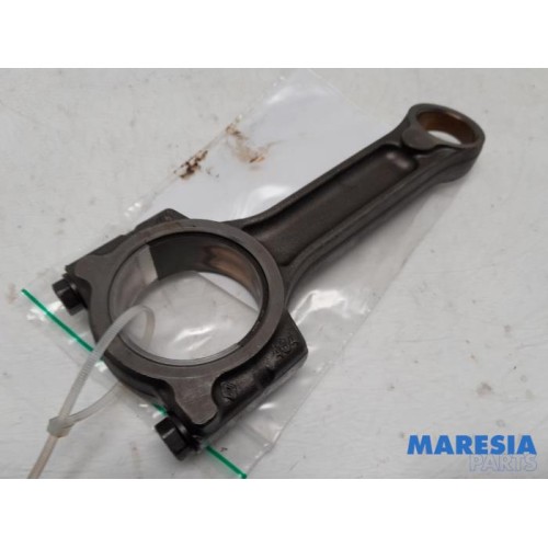 Renault - Kangoo - Connecting rod