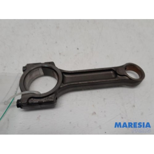 Renault - Kangoo - Connecting rod