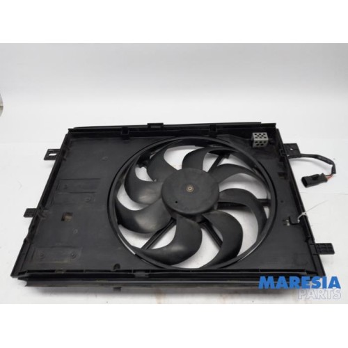 Citroen - C4 Grand Picasso - Fan motor