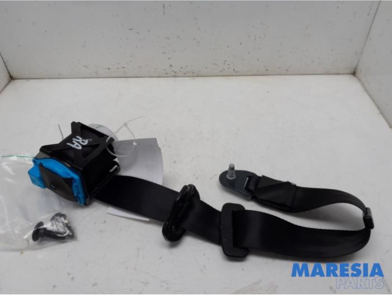 Citroen - C4 Grand Picasso - Rear seatbelt, right
