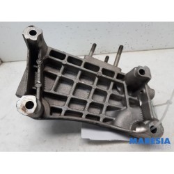 Fiat - Doblo - Engine mount