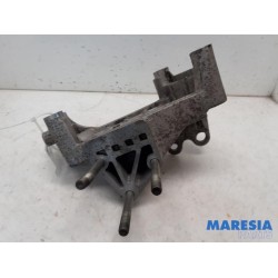 Fiat - Doblo - Engine mount