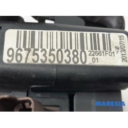 Citroen - C4 Grand Picasso - Fuse box